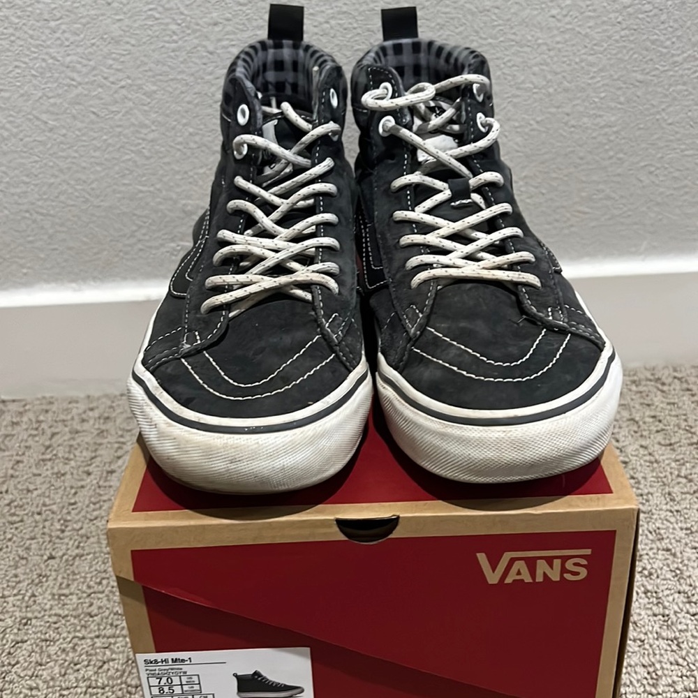 Sk8-hi-MTE 1